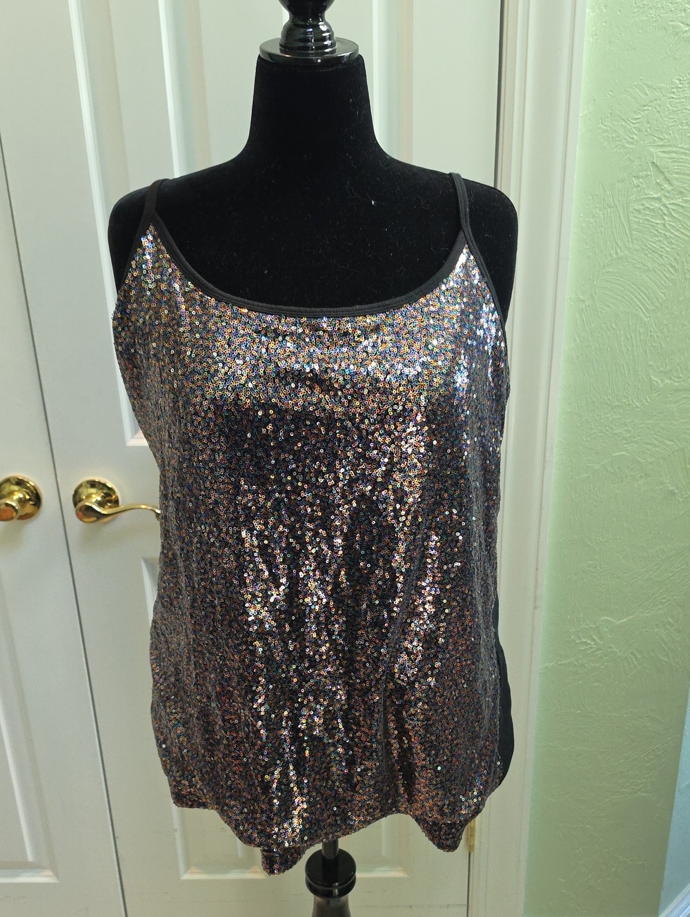 Torrid - Size 4 - Sequin Cami Tank Top - Black Iridescent